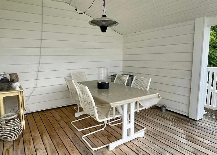 Сasa de vacaciones 6 Person In Bjoa-by Traum