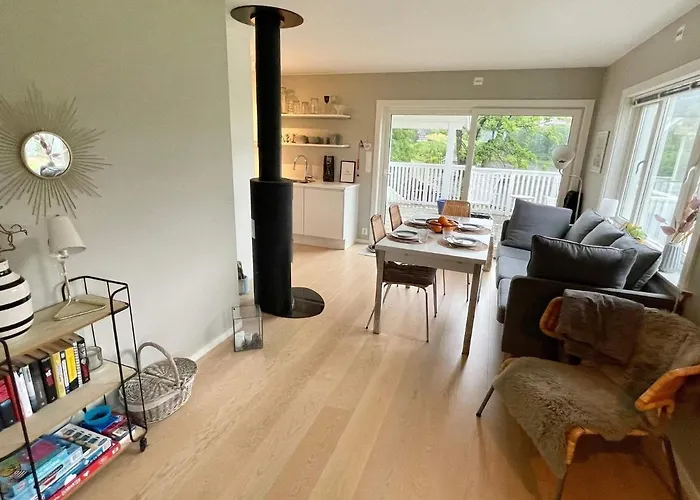 Feriehus 6 Person In Bjoa-by Traum