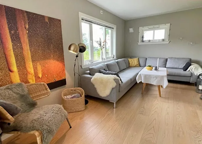 6 Person In Bjoa-by Traum Feriehus